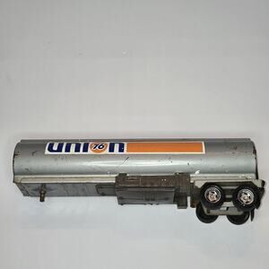Union 76 Semi Oil Tanker - Vintage 1980s